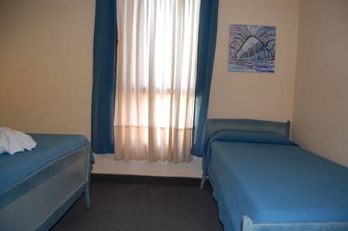 Imagen general del Hotel Monte Carlo, VILLA CARLOS PAZ. Foto 26