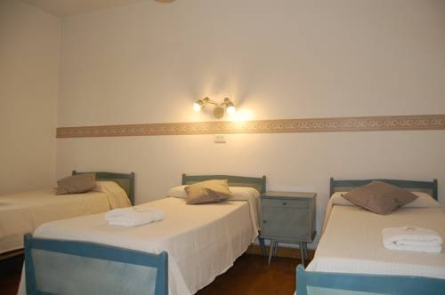 Imagen general del Hotel Monte Carlo, VILLA CARLOS PAZ. Foto 29