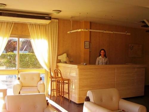 Imagen general del Hotel Monte Carlo, VILLA CARLOS PAZ. Foto 35