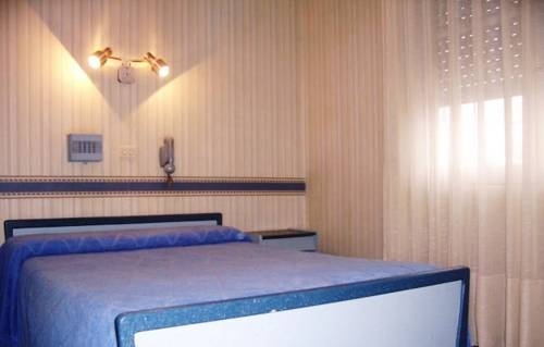 Imagen general del Hotel Monte Carlo, VILLA CARLOS PAZ. Foto 37