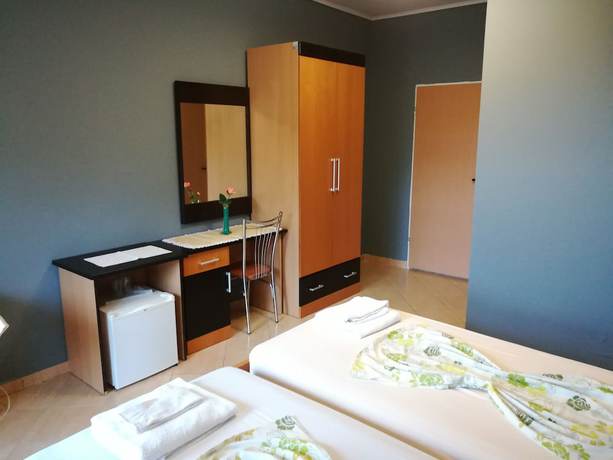 Imagen de la habitación del Hotel Monte Carlo, Vlore. Foto 4