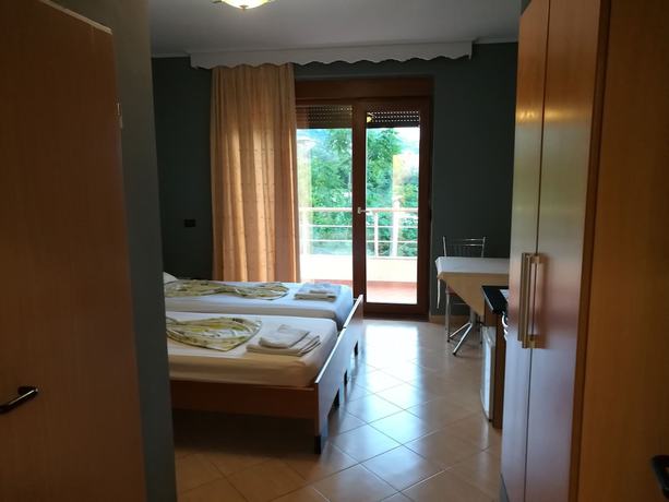 Imagen de la habitación del Hotel Monte Carlo, Vlore. Foto 8