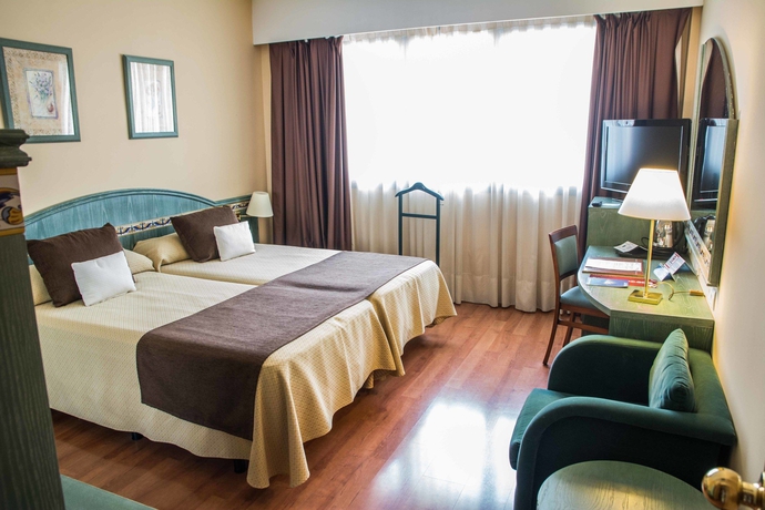 Imagen general del Hotel Monte Carmelo, Sevilla. Foto 1