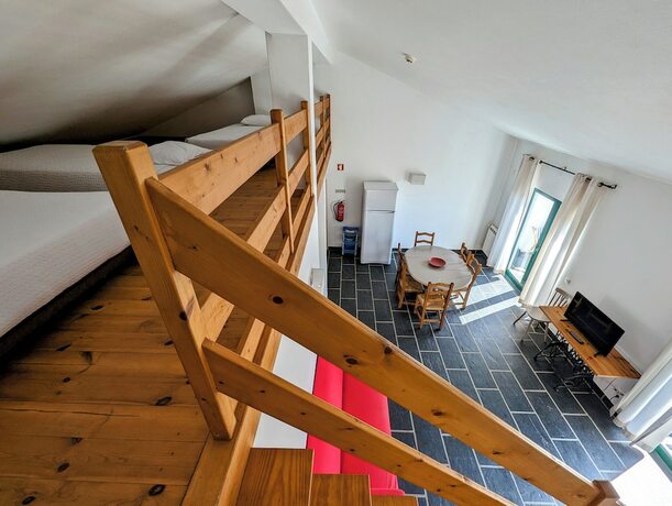 Imagen general del Hotel Monte Carvalhal da Rocha - Campground. Foto 9