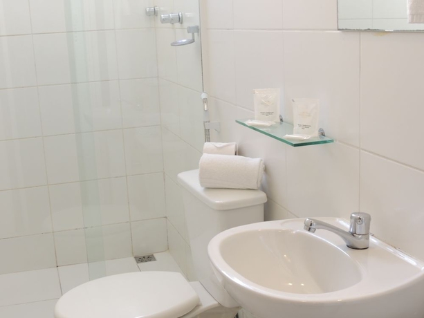Imagen de la habitación del Hotel Monte Castelo. Foto 6