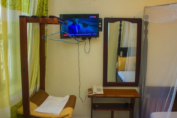 Imagen de la habitación del Hotel Monte Christo Motel. Foto 6