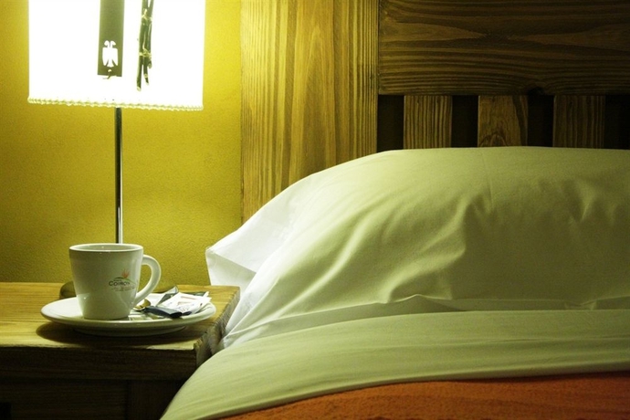 Imagen de la habitación del Hotel Monte Coiron. Foto 5