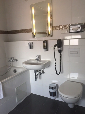 Imagen de la habitación del Hotel Monte Cristo, Offenbach am Main. Foto 8