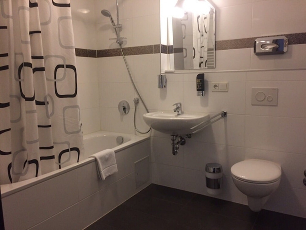 Imagen de la habitación del Hotel Monte Cristo, Offenbach am Main. Foto 13