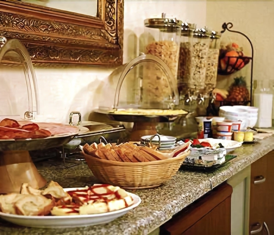 Imagen del bar/restaurante del Hotel Monte Cristo, Offenbach am Main. Foto 3