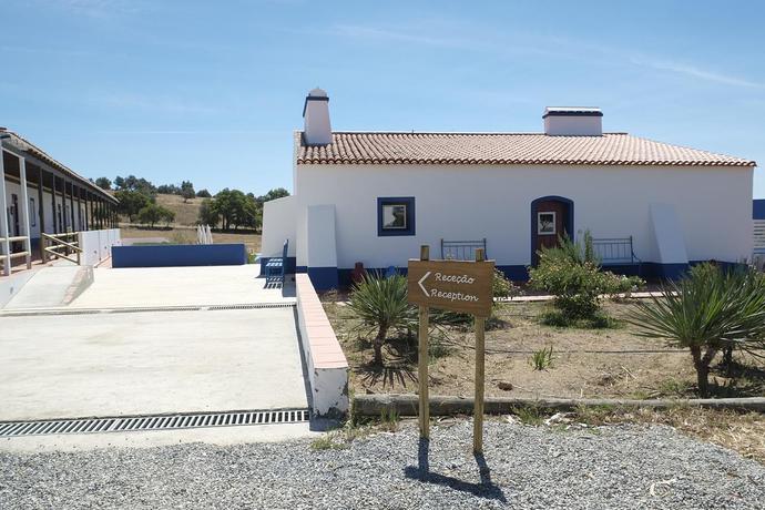 Imagen general del Hotel Monte Da Cabeça Gorda. Foto 8