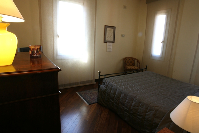 Imagen de la habitación del Hotel Monte Del Re. Foto 6