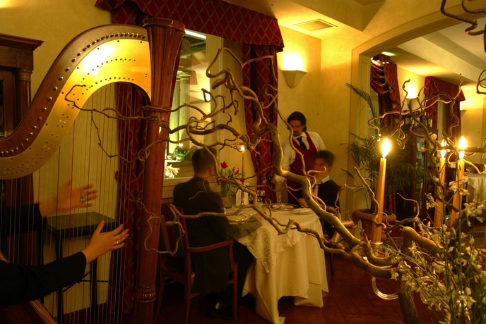 Imagen del bar/restaurante del Hotel Monte Del Re. Foto 5