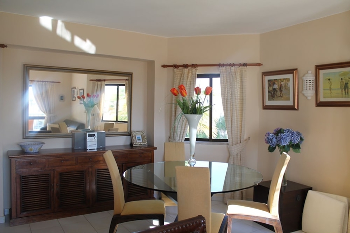 Imagen de la habitación del Hotel Monte Dourado Resort. Foto 11