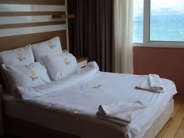 Imagen de la habitación del Hotel Monte. Foto 6