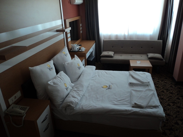 Imagen de la habitación del Hotel Monte. Foto 8