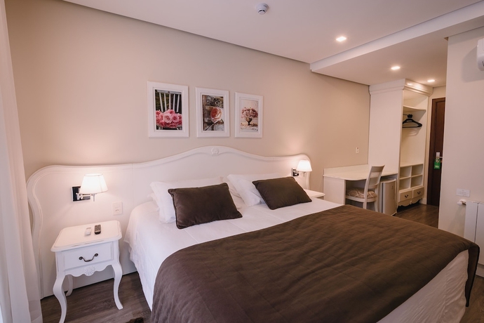 Imagen de la habitación del Hotel Monte Felice Bosque. Foto 5