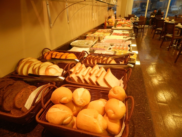 Imagen del bar/restaurante del Hotel Monte Felice Centro. Foto 5
