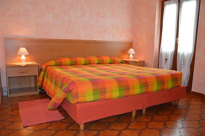 Imagen de la habitación del Hotel Monte Giove. Foto 6