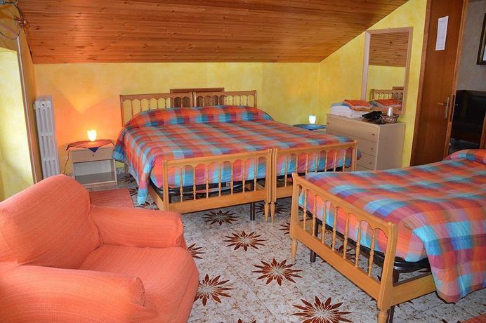 Imagen de la habitación del Hotel Monte Giove. Foto 15