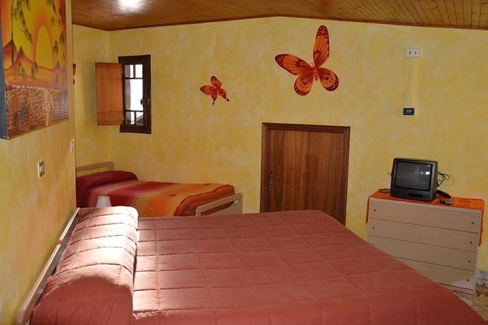 Imagen de la habitación del Hotel Monte Giove. Foto 17