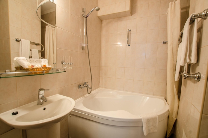 Imagen de la habitación del Hotel Monte Kristo. Foto 13