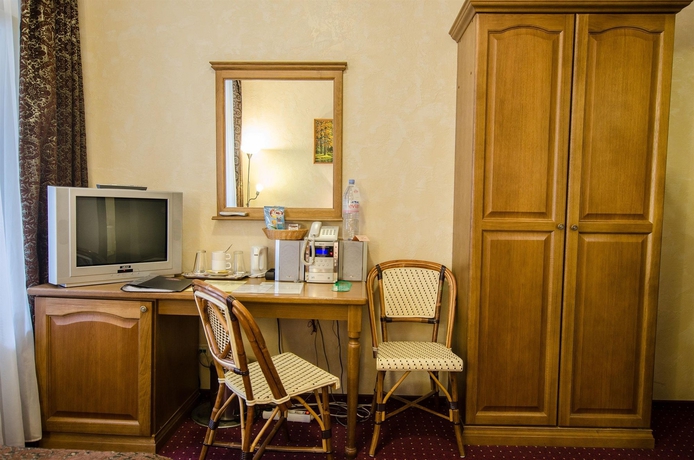 Imagen de la habitación del Hotel Monte Kristo. Foto 14