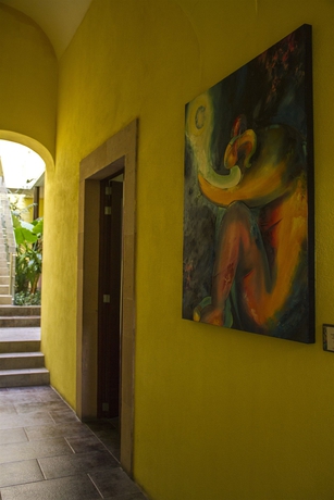 Imagen de los interiores del Hotel Monte Le&oacute;n Boutique Y Galer&iacute;a. Foto 12