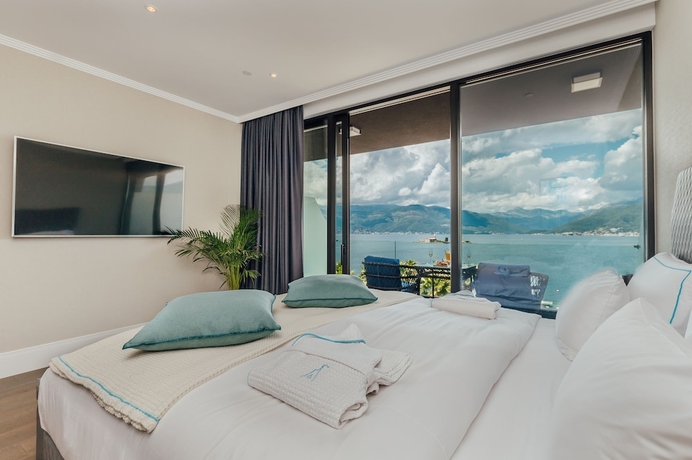Imagen de la habitación del Hotel Monte Palm Beach. Foto 9