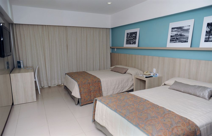 Imagen de la habitación del Hotel Monte Pascoal Praia. Foto 7