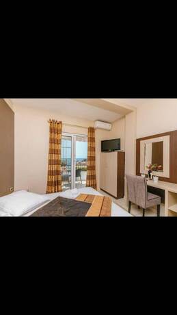 Imagen general del Hotel Monte Perla Residence. Foto 5