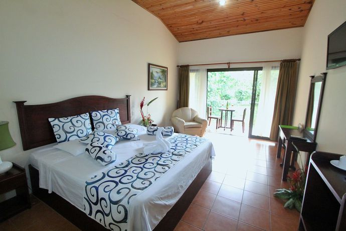 Imagen de la habitación del Hotel Monte Real. Foto 8