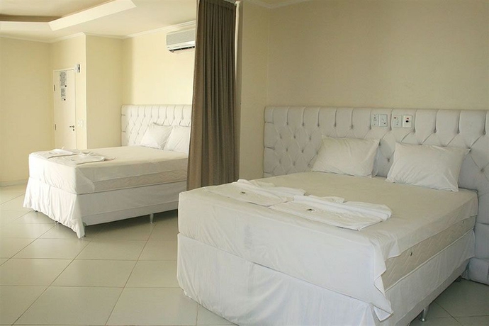 Imagen de la habitación del Hotel Monte Rei. Foto 3