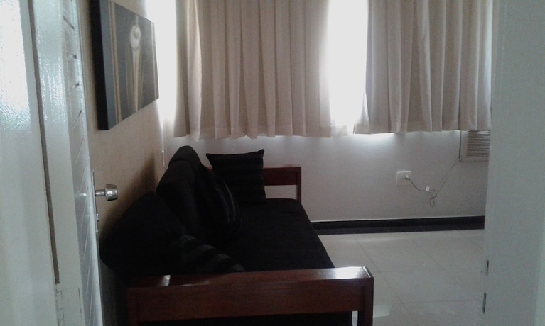 Imagen de la habitación del Hotel Monte Rey. Foto 14