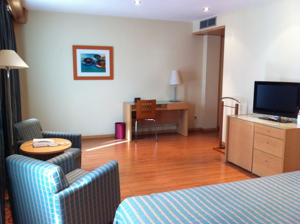 Imagen de la habitación del Hotel Monte Rozas. Foto 9