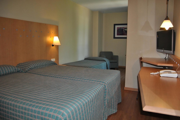 Imagen de la habitación del Hotel Monte Rozas. Foto 12
