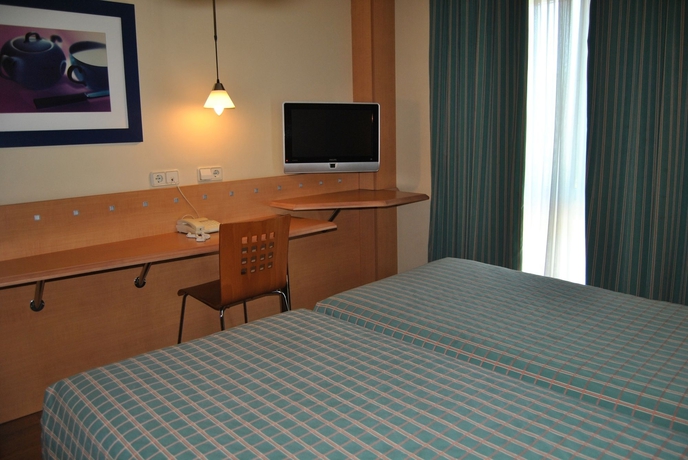 Imagen de la habitación del Hotel Monte Rozas. Foto 15