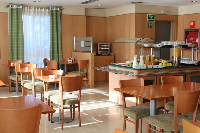 Imagen del bar/restaurante del Hotel Monte Rozas. Foto 6