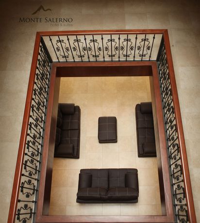 Imagen de la habitación del Hotel Monte Salerno And Suites. Foto 4