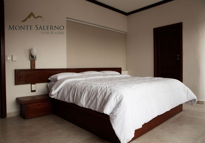 Imagen de los interiores del Hotel Monte Salerno And Suites. Foto 8