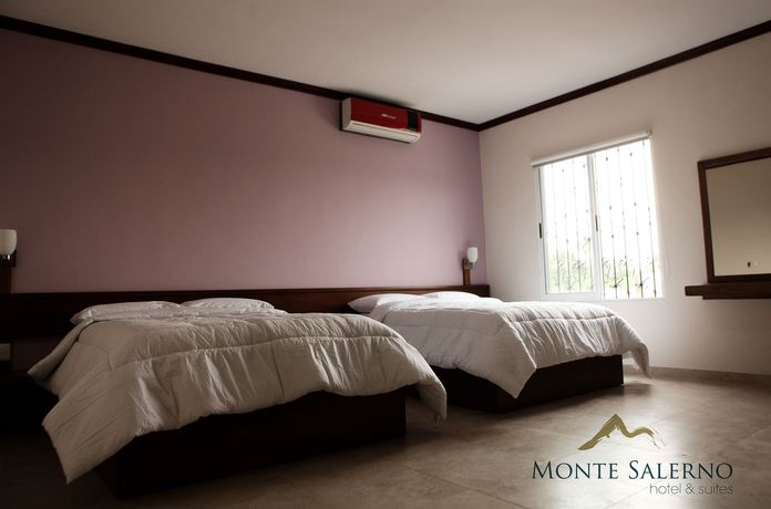 Imagen de los interiores del Hotel Monte Salerno And Suites. Foto 9