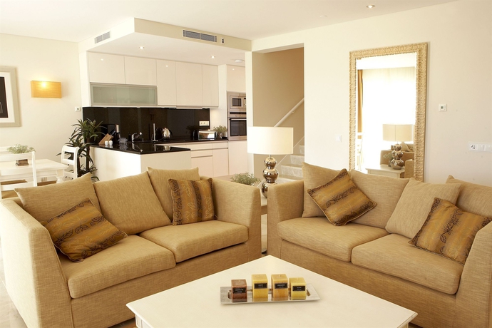 Imagen de los interiores del Hotel Monte Santo Resort. Foto 12