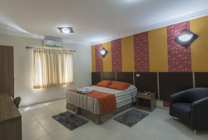 Imagen de la habitación del Hotel Monte Serrat. Foto 3