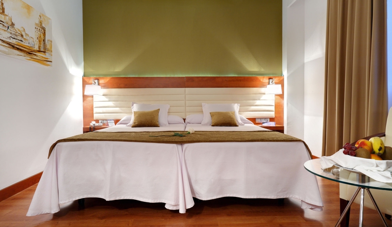 Imagen de la habitación del Hotel Monte Triana. Foto 8