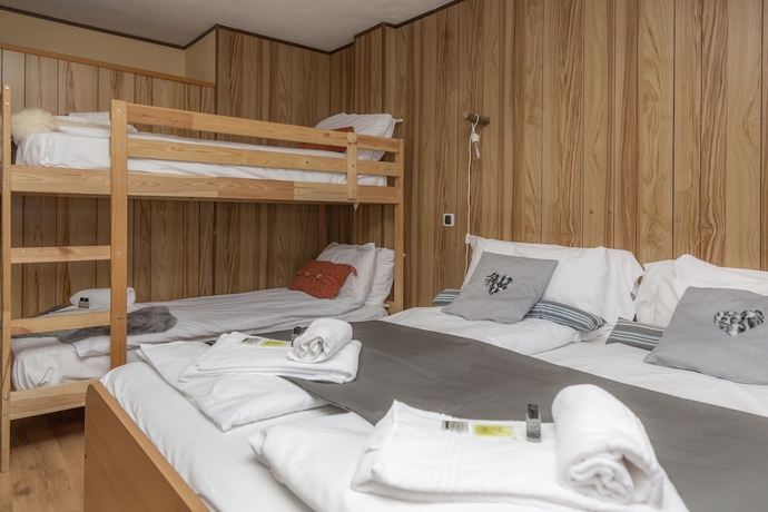 Imagen de la habitación del Hotel Monte Triplex. Foto 4