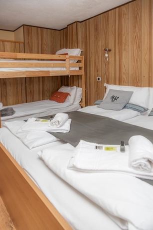 Imagen de la habitación del Hotel Monte Triplex. Foto 14