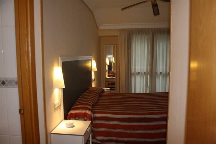 Imagen de la habitación del Hotel Monte Ulia. Foto 1