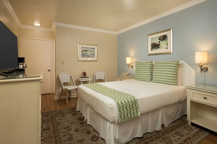 Imagen de la habitación del Hotel Monte Verde Inn. Foto 15