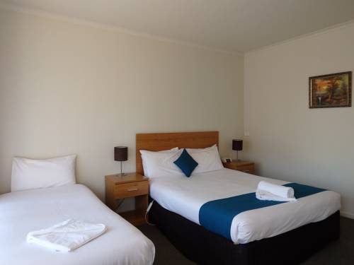 Imagen de la habitación del Hotel Monte Villa Motor Inn. Foto 1