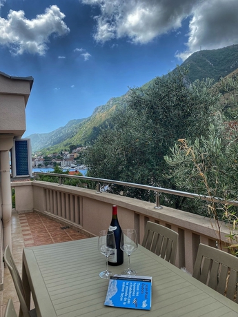 Imagen de la habitación del Hotel MonteBay Perla. Foto 2